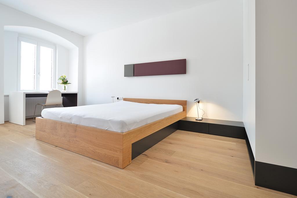 Appartement-Hotel Gh Zum Goldenen Schiff Enns Exterior photo